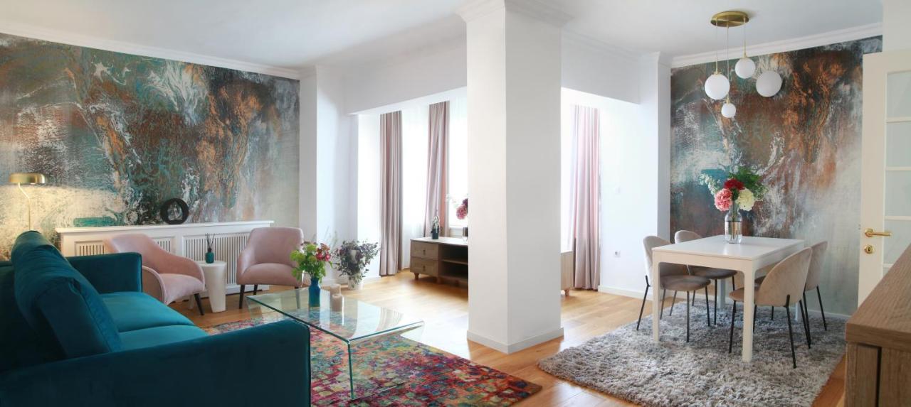 Premium Central Apartment Brassó Kültér fotó